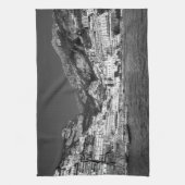 Spiaggia di Positano Marina Grande 1 - BW キッチンタオル (縦)