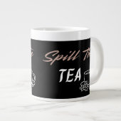 Spill the Tea Cute Aesthetic Birthday Gift for Her ジャンボコーヒーマグカップ (正面右)
