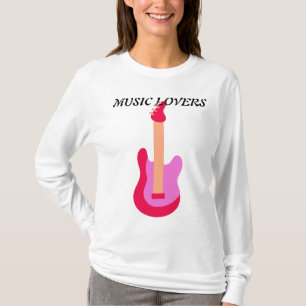 🎸 Spin & Shred: Music Meets Guitar魔法on Cap Tシャツ