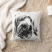 Spinone Throw Pillow – Black Ink Dog Headshot クッション (ブランケット)