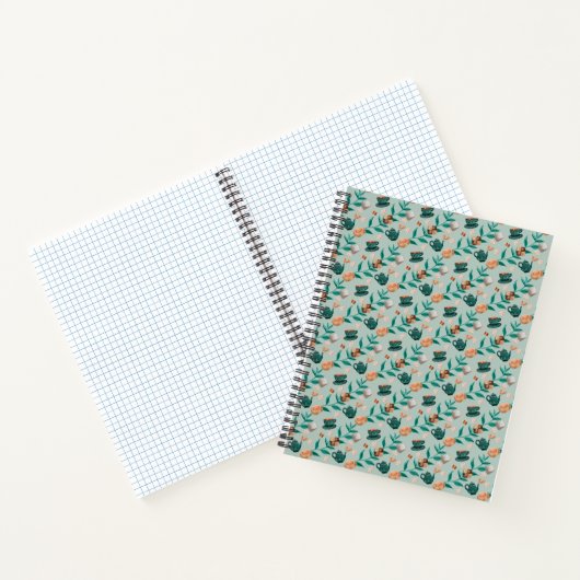 Spiral-bound notebook with a floral pattern ノートブック (内部)