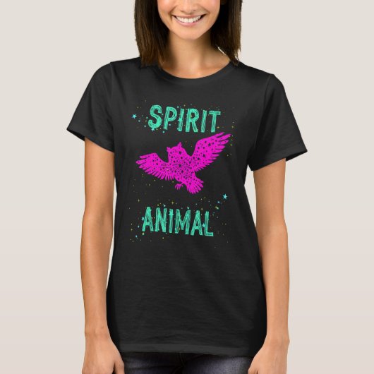 Spirit Animal Owl Lover Pink Animals Comfort Cute  Tシャツ (正面)