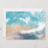 Splashing Blue Waves沿岸の結婚式の日付を保存 招待状 (裏面)