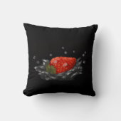 Splashing strawberry クッション (正面)