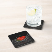 Splashing strawberry コースター (右側)