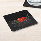 Splashing strawberry スクエアペーパーコースター (アングル)