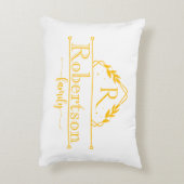 Split Monogram Family Name Yellow Orange Frame アクセントクッション (裏面(縦))