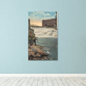 Spokane, WA – 下滝のカップル魚釣り キャンバスプリント (インサイチュ (ウッドフロア))