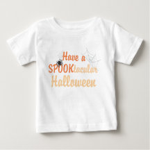 SPOOKタキュラーハロウィーンを持っている