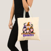 Spookin’ With My Gnomies: Retro Halloween Friends トートバッグ (正面(商品))