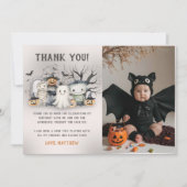  spooktacularな子供のハロウィン誕生日写真 サンキューカード (正面)