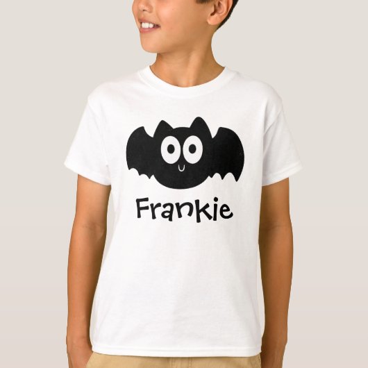 Spooky Black Bat Halloween Personalized Name Tシャツ (正面)