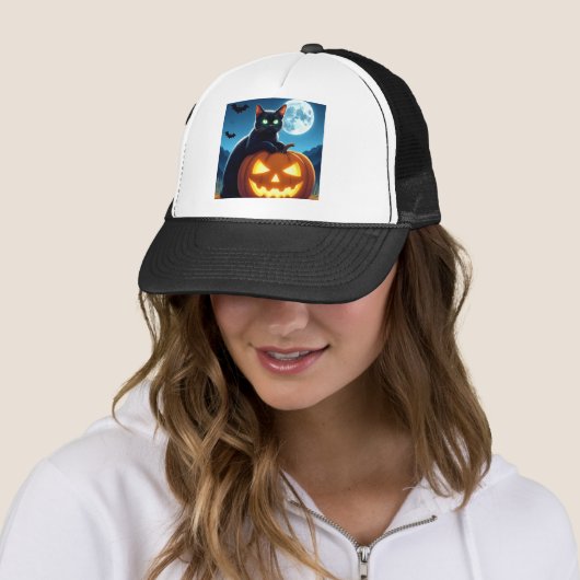 Spooky Black Cat on Pumpkin Halloween Trucker Hat キャップ (インサイチュ)