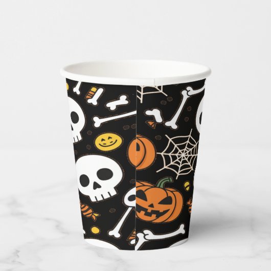 Spooky Bones And Skeletons For Halloween 紙コップ (右)