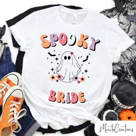 Spooky Bride, Halloween Wifey, Retro Floral Ghost. Tシャツ