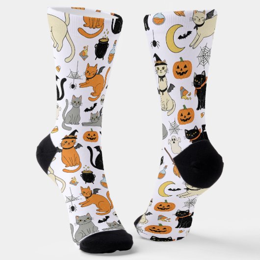 Spooky Cats Halloween Pattern ソックス (傾斜あり)