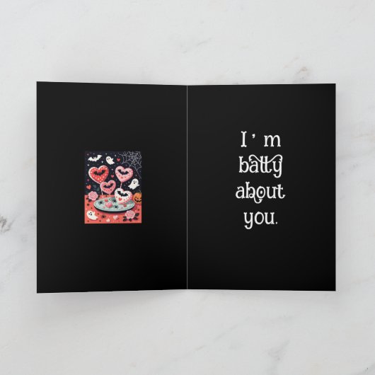 Spooky-cute Halloween Illustration of Heart  カード (内部)