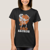 Spooky Dad Saurus Dinosaur Skeleton rex Pumpkin Tシャツ (正面)