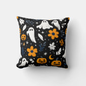 Spooky Ghost and Pumpkin Halloween Pillow クッション (正面)