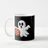 Spooky Ghost Playing Basketball Retro Halloween Co コーヒーマグカップ (左)
