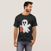 Spooky Ghost Playing Basketball Retro Halloween Co Tシャツ (正面フル)