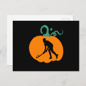 Spooky Halloween Pumpkin Hockey Player Costume ポストカード (正面/裏面)