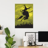 Spooky Halloween Witch Flying on Broomstick ポスター (ホームオフィス)