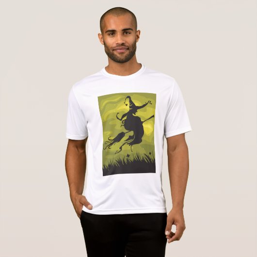 Spooky Halloween Witch Flying on Broomstick Tシャツ (正面フル)