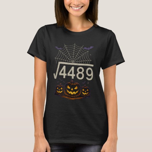 Spooky Math Halloween √4489 Design Tシャツ (正面)
