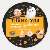 Spooky One Cute Halloween Birthday Thank You ラウンドシール (正面)