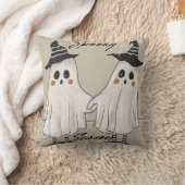 Spooky Season Squad Throw Pillow クッション (ブランケット)