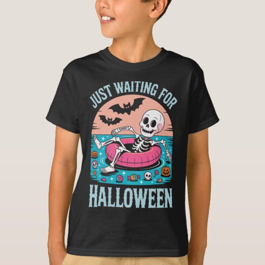 Spooky Summer Skeleton Just Waiting Kids  Tシャツ (正面)