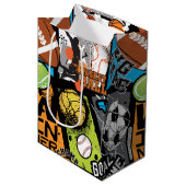 Sport Pattern With Balls ミディアムペーパーバッグ (正面アングル)