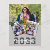 Sporty Girlスクリプモダントはっきりした3写真卒業 インビテーションポストカード (正面)