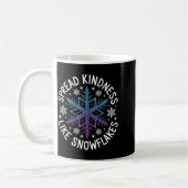 Spread Kindness Like Snowflakes Insrational Winter コーヒーマグカップ (左)