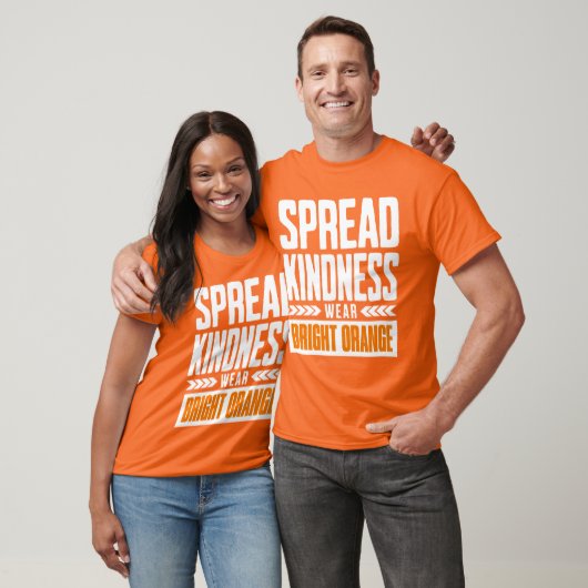 Spread Kindness Wear Bright Tシャツ (ユニセックス)