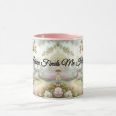 Spring Birdhouse With Pastel Flowers And Bird マグカップ (中央)