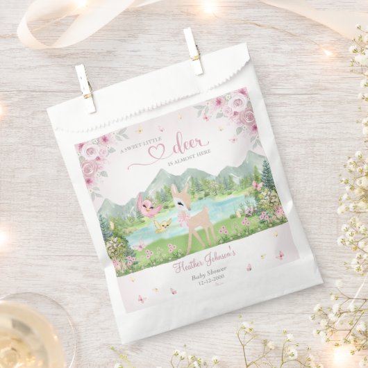 Spring Bloom and Butterflies Deer Baby Shower  フェイバーバッグ (クリップ留めされた状態)