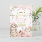 Spring Bunny Tea Baby Is Brewing Baby Shower 招待状 (スタンド正面)