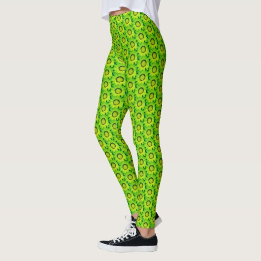 "Spring Daisy" Patterned Leggings レギンス (左)