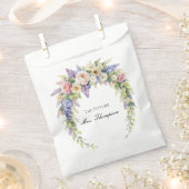 Spring Floral Bridal Shower フェイバーバッグ (クリップ留めされた状態)