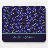 Spring Floral Pattern on Dark Blue Background マウスパッド (正面)