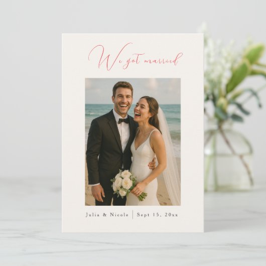 Spring Mustard Purple Flower Wedding Announcement 招待状 (スタンド正面)