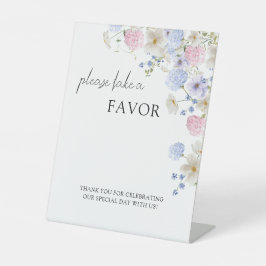 Spring Purple Pink Wildflowers Wedding Favors 台座サイン