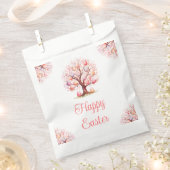 Spring Tree Easter Egg Hunt フェイバーバッグ (クリップ留めされた状態)