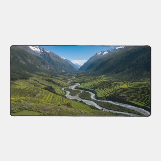 Spring Valley in the Andes Mountains デスクマット (正面)