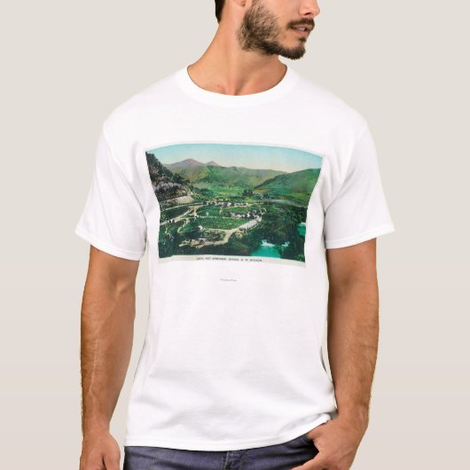 SpringsLava Hot Springs、IDの空中写真 Tシャツ (正面)