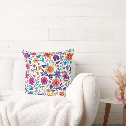 Springtime Serenity 20x20 Throw Pillow クッション (ソファ)