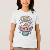 Sprinkle Kindness | カップケーキ トライブレンドTシャツ (正面)