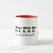Spunky Old Broad (S.O.B.) マグ (中央)